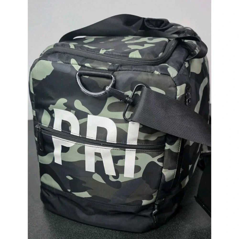 RARE‎ Private Label Duffle TRAVEL BAG Limited Edition Black Green Camo Full Size